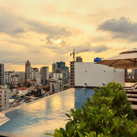 Ocean Hotel Пном Пен Екстериор снимка