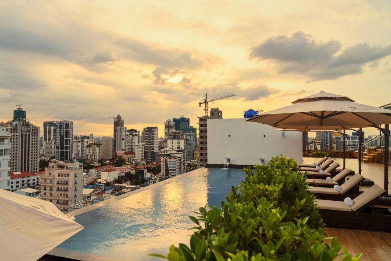 Ocean Hotel Пном Пен Екстериор снимка