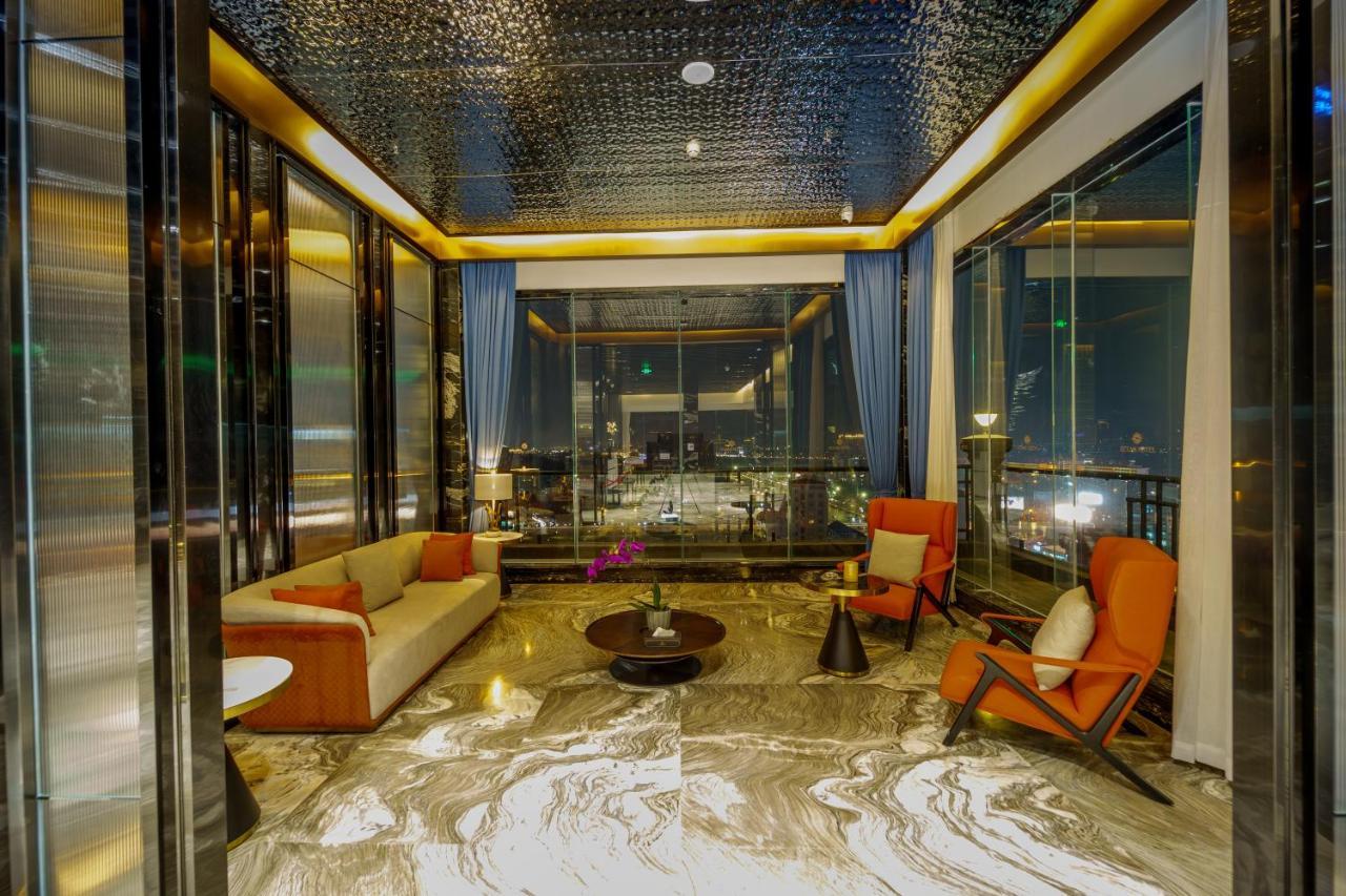 Ocean Hotel Пном Пен Екстериор снимка